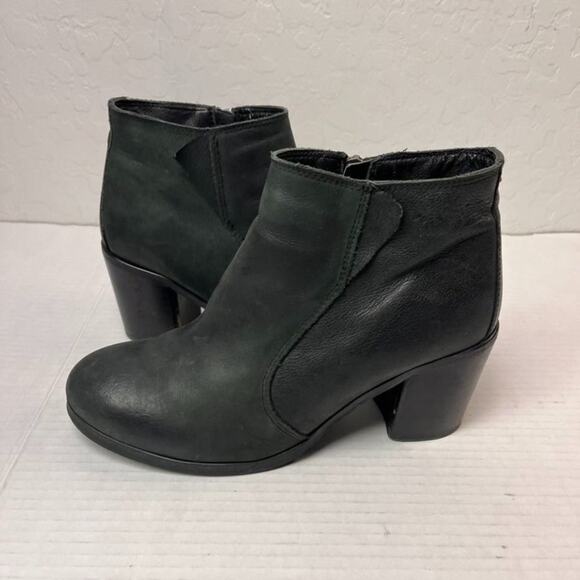 Levi's Boots Women's Size 9 Black Leather Ankle Zip Up Block Heeled Boho - Picture 7 of 12